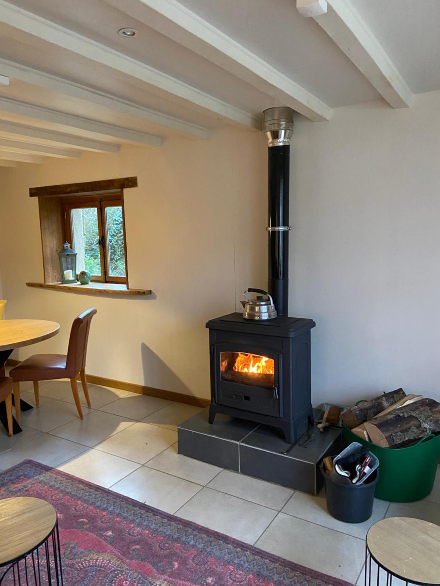 Gite Le Matou Roux Isle-et-Bardais ภายนอก รูปภาพ